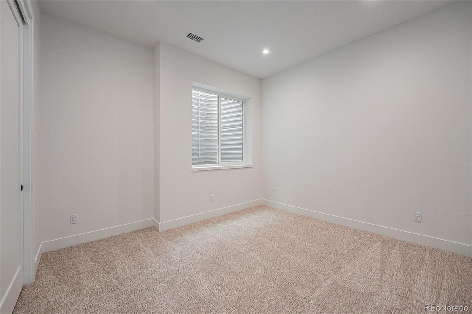 1023 S Emerson Street