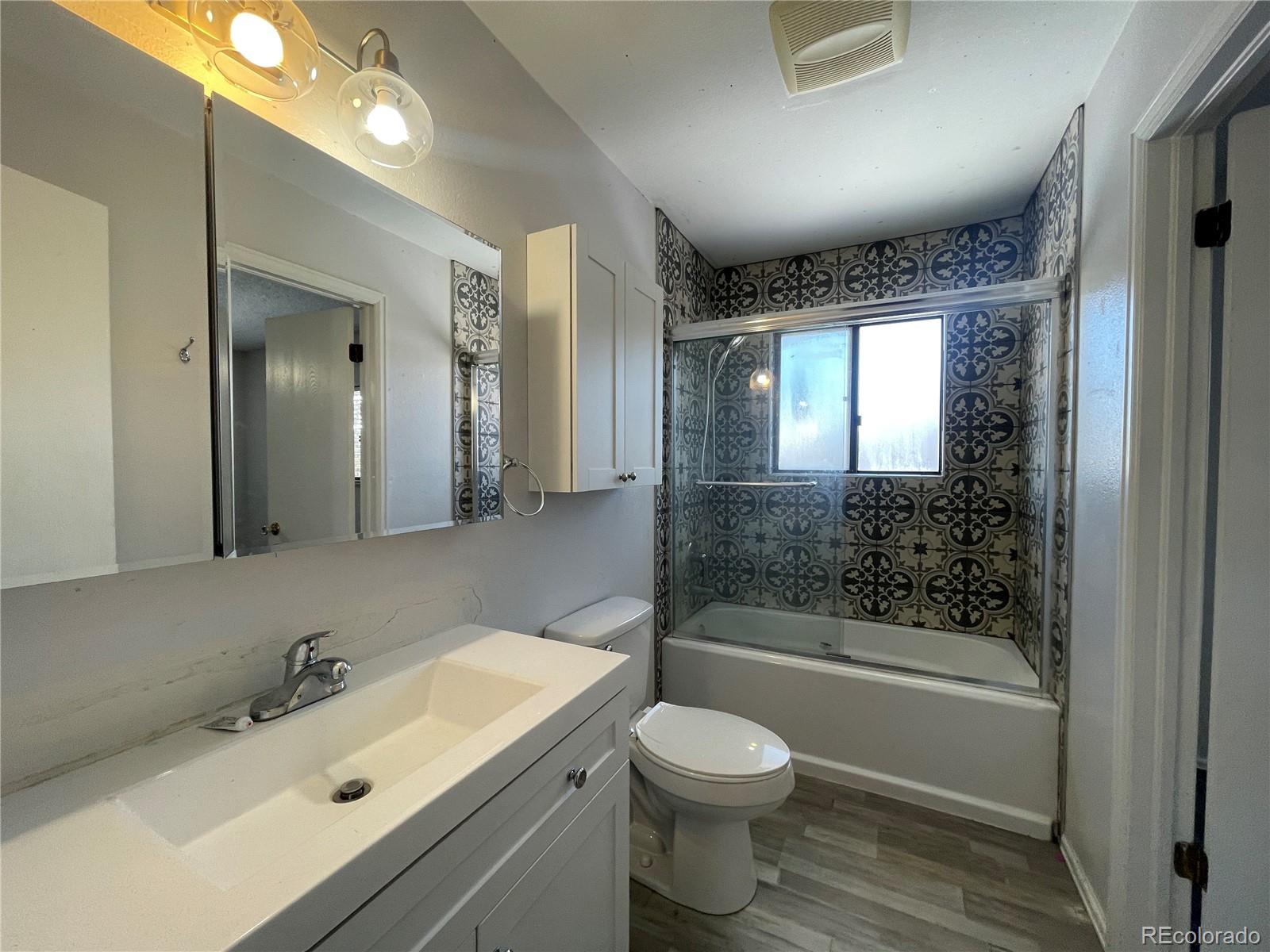 2955 Quincy Place