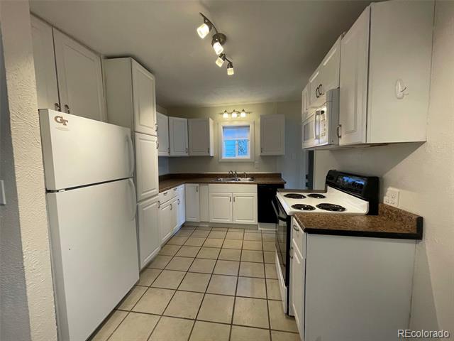 3229 S Lincoln Street Unit: A