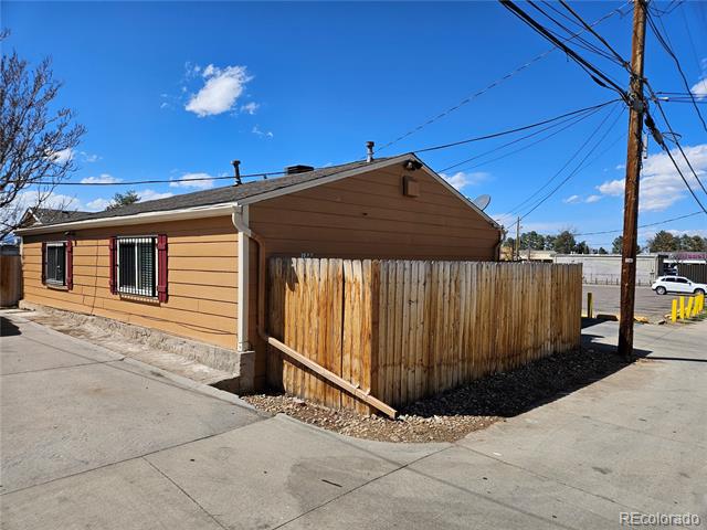 1446 Jamaica Street Unit: B