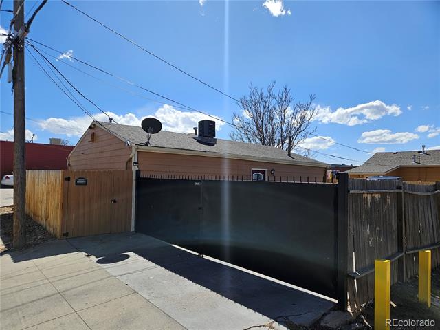 1446 Jamaica Street Unit: B
