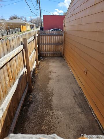 1446 Jamaica Street Unit: B