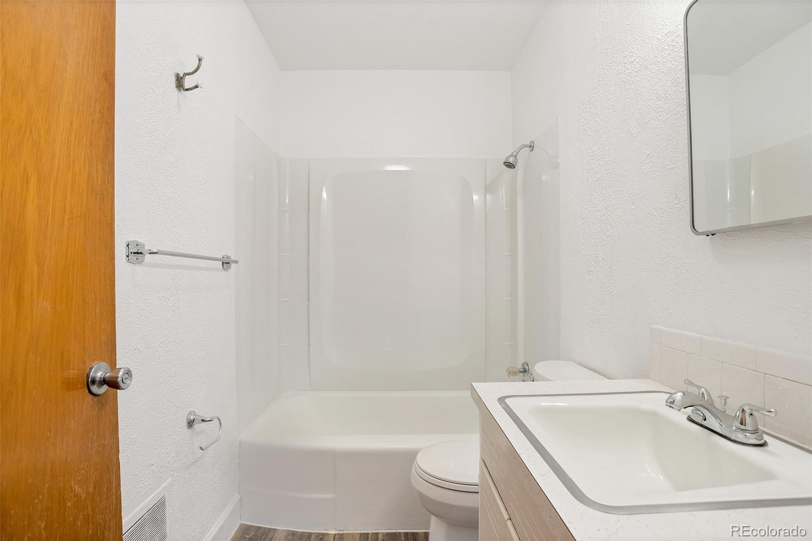 1713 18th Avenue Unit: 1