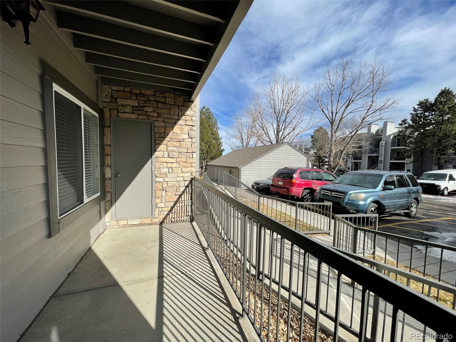 2575 S Syracuse Way Unit: F102