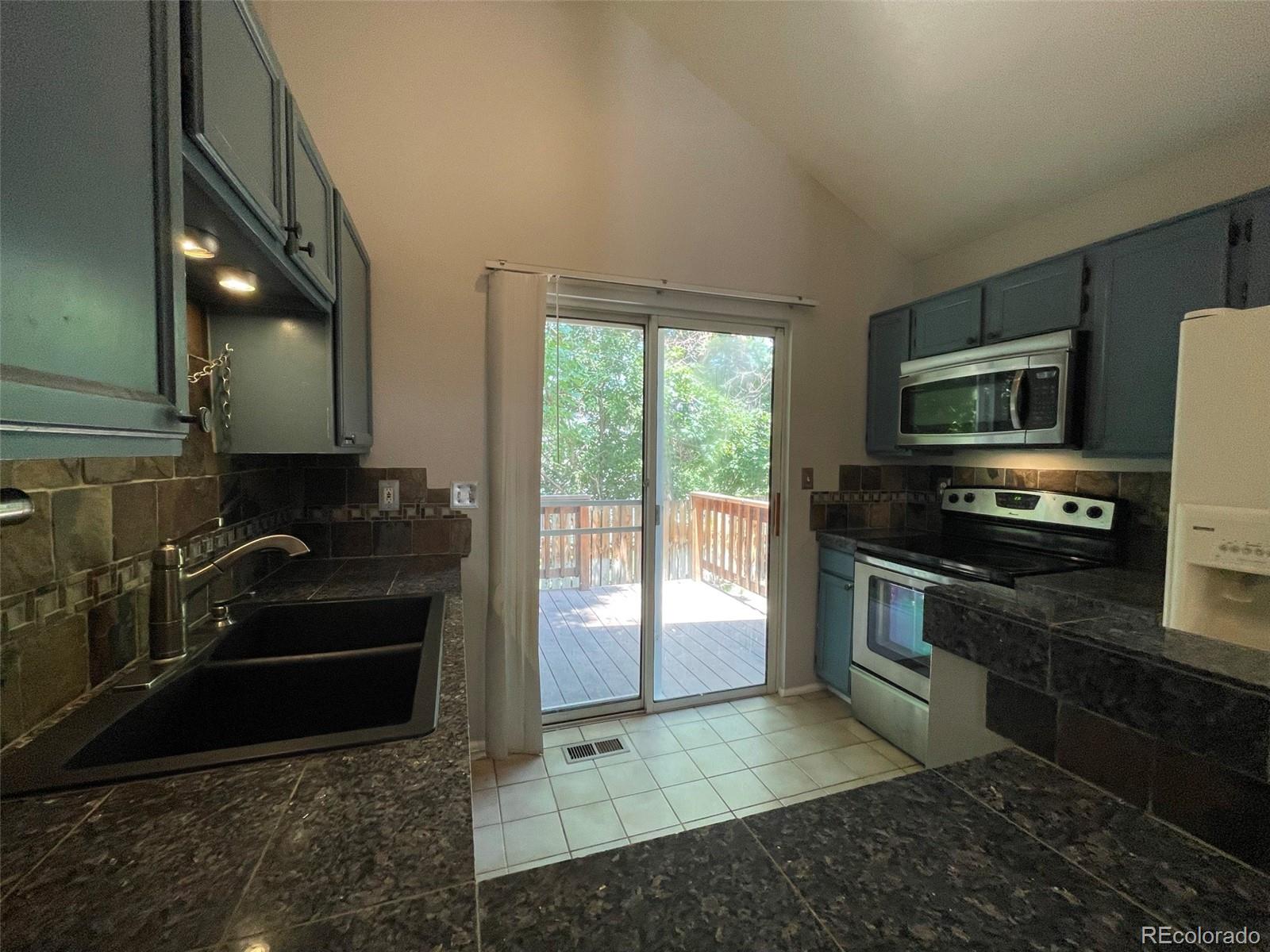 1085 Cherry Blossom Court
