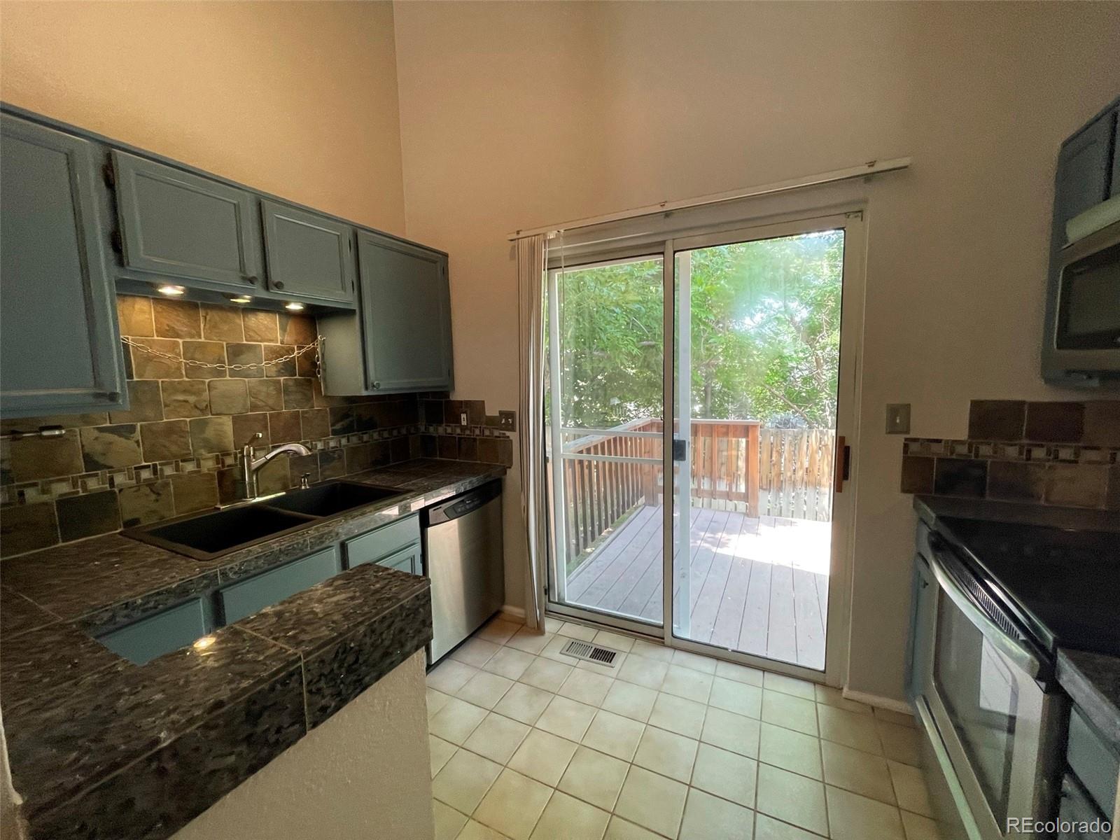 1085 Cherry Blossom Court