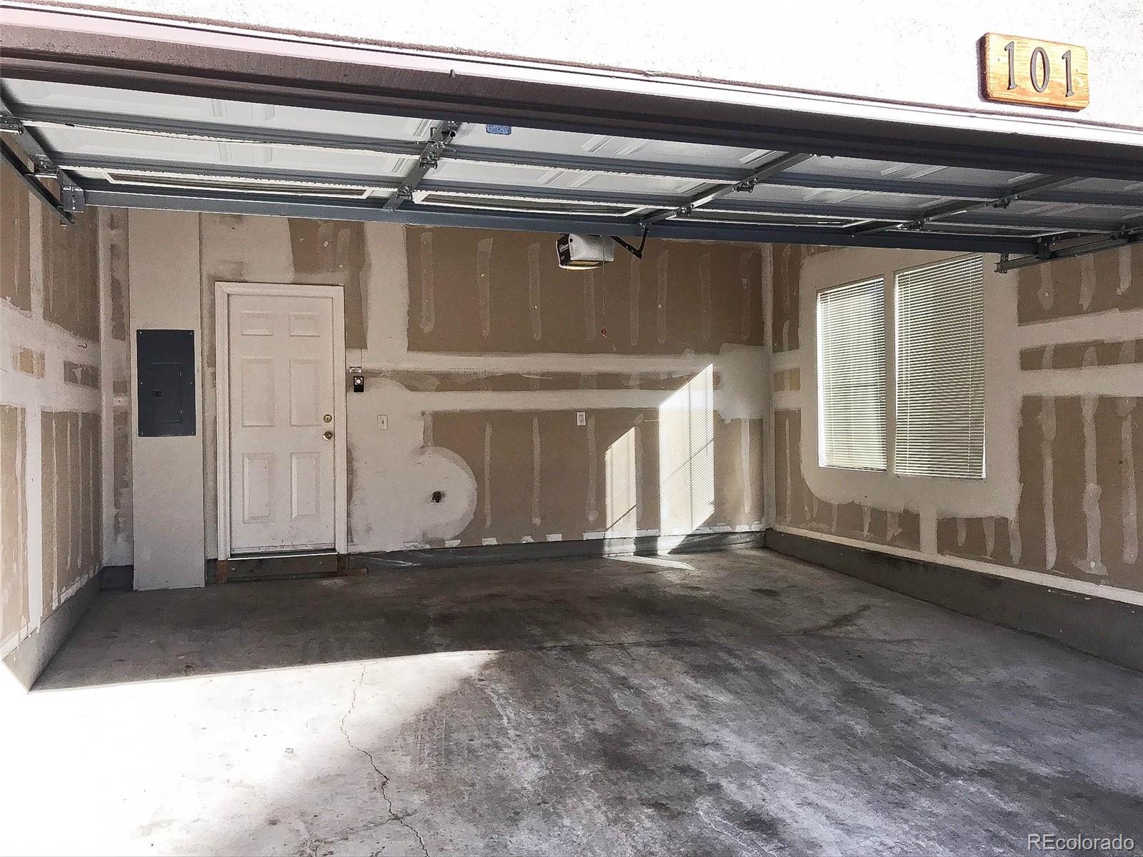 6753 S Winnipeg Circle Unit: 101