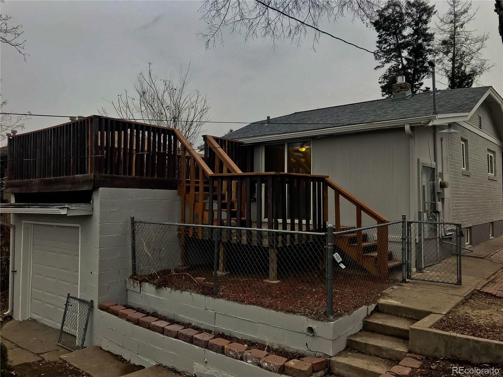 3225 S Lincoln Street