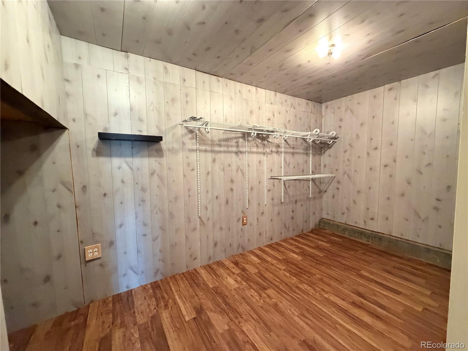 1384 Flintwood Road Unit: Unit A