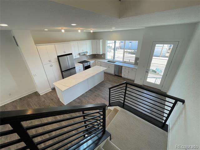 12015 Ridge Road