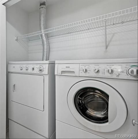 908 S Walden Way Unit: 203