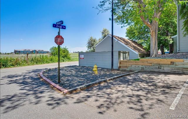 908 S Walden Way Unit: 203