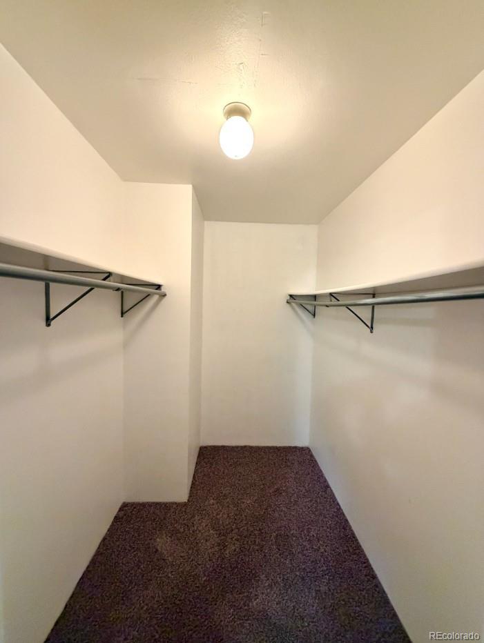 908 S Walden Way Unit: 203