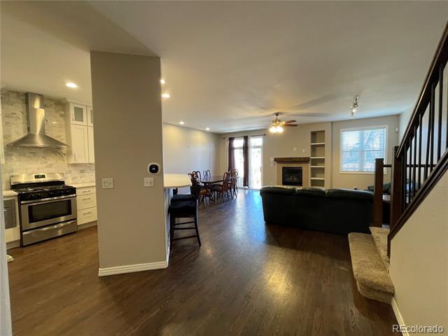 552 S Elm Street
