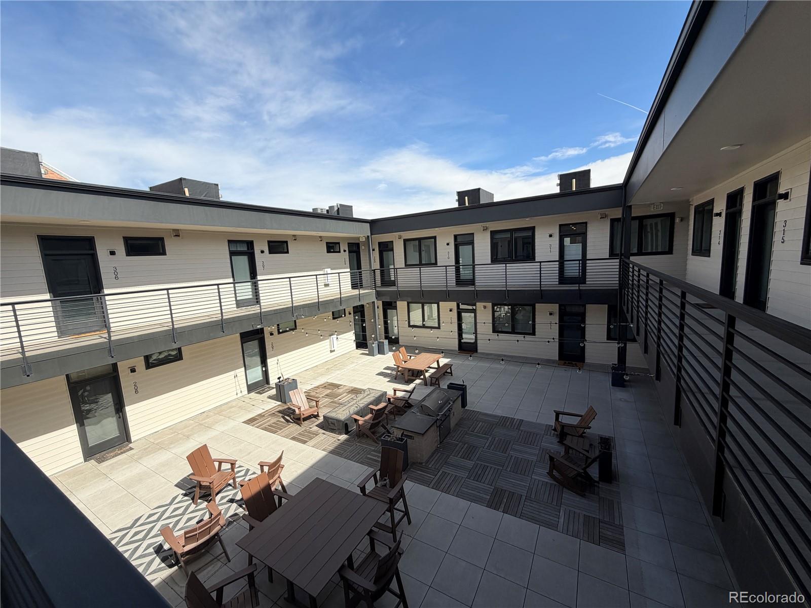 2120 N Downing Street Unit: 304