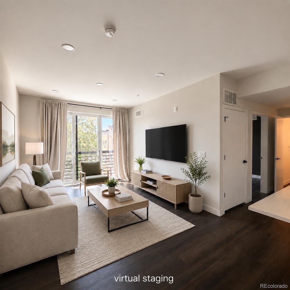 2120 N Downing Street Unit: 304