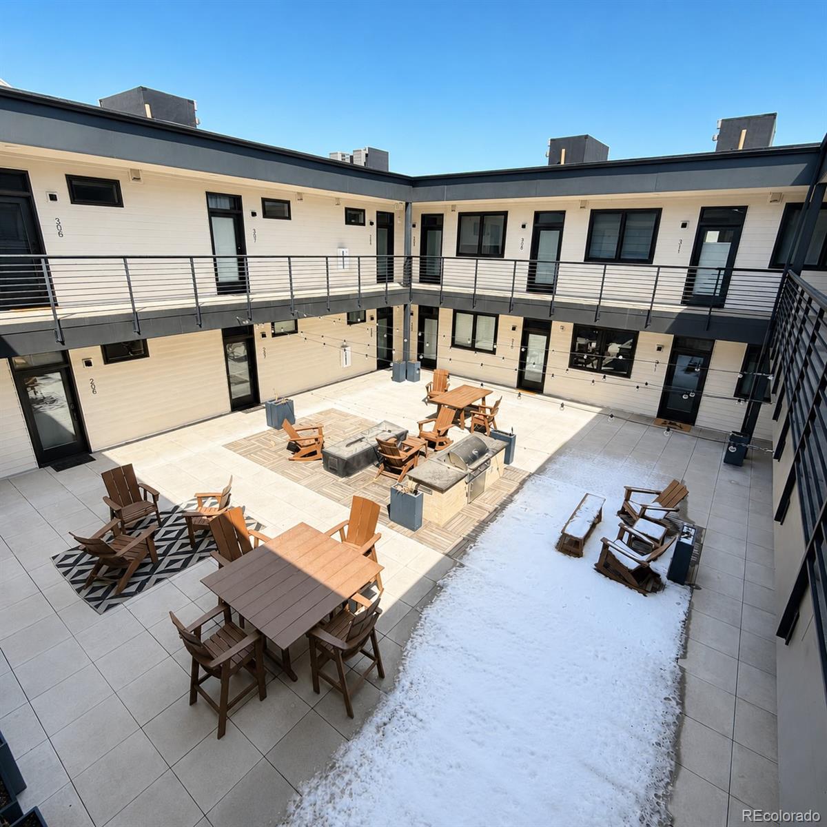 2120 N Downing Street Unit: 304