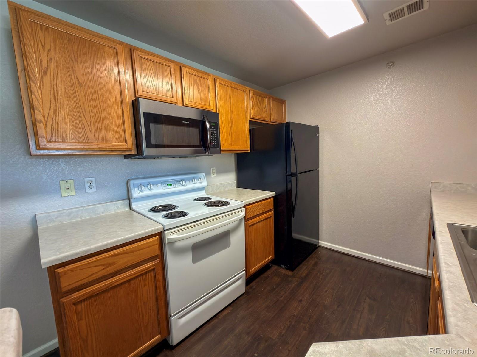 7440 S Blackhawk Street Unit: 8303