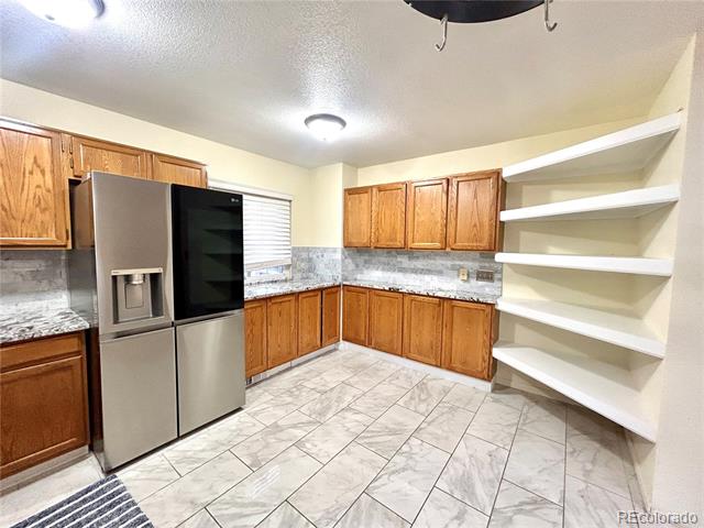 2226 S Nile Court