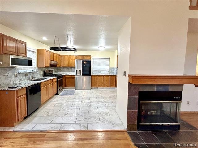 2226 S Nile Court