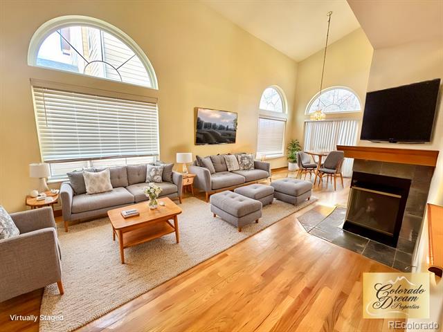 2226 S Nile Court