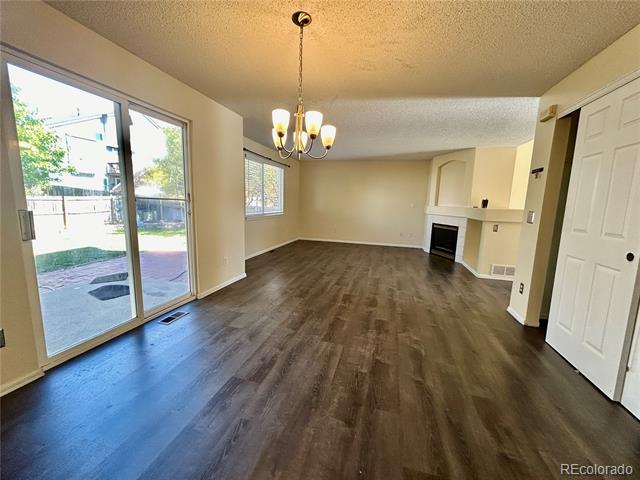 5338 S Liverpool Way
