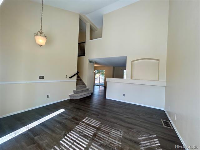 5338 S Liverpool Way