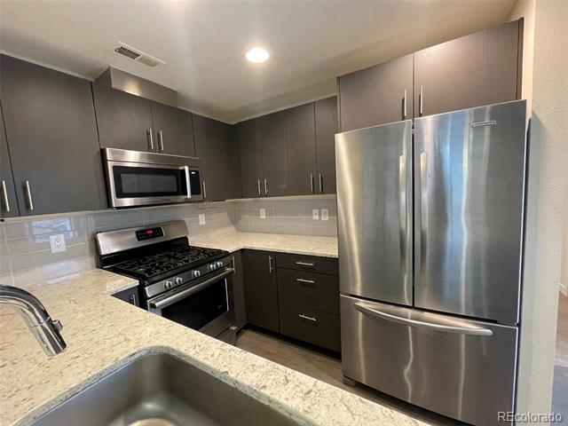 1883 Vine Street Unit: 101