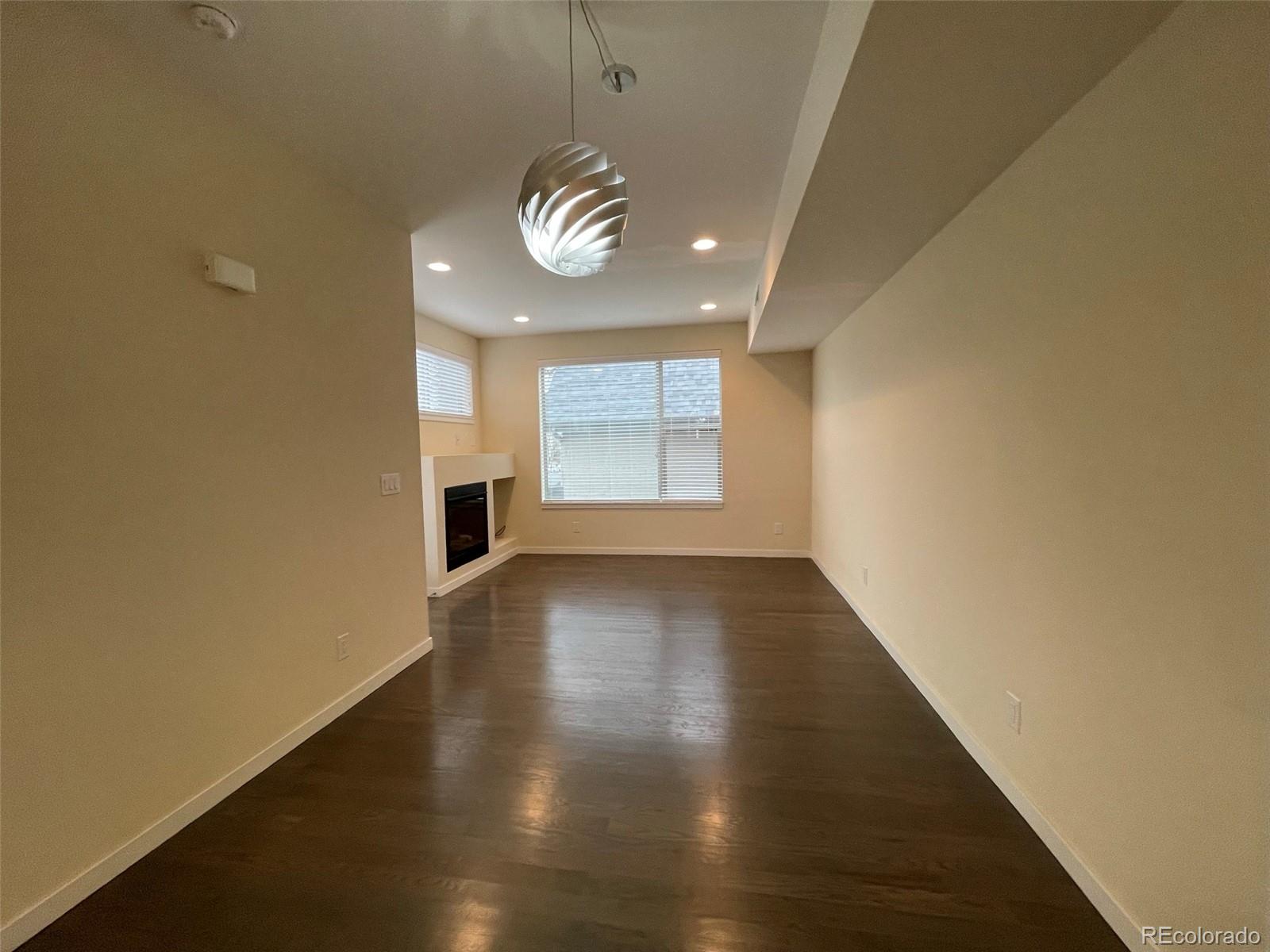 1883 Vine Street Unit: 101