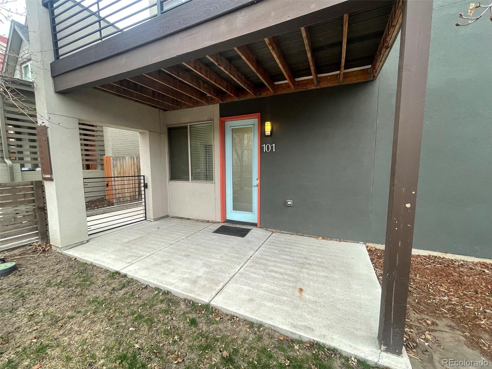 1883 Vine Street Unit: 101