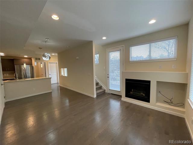 1883 Vine Street Unit: 101