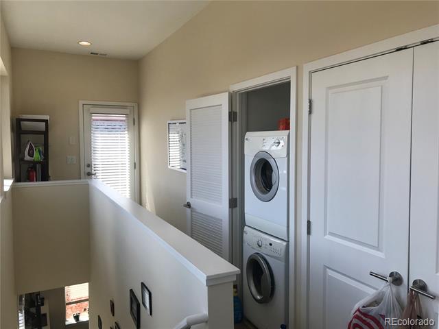 1883 Vine Street Unit: 101