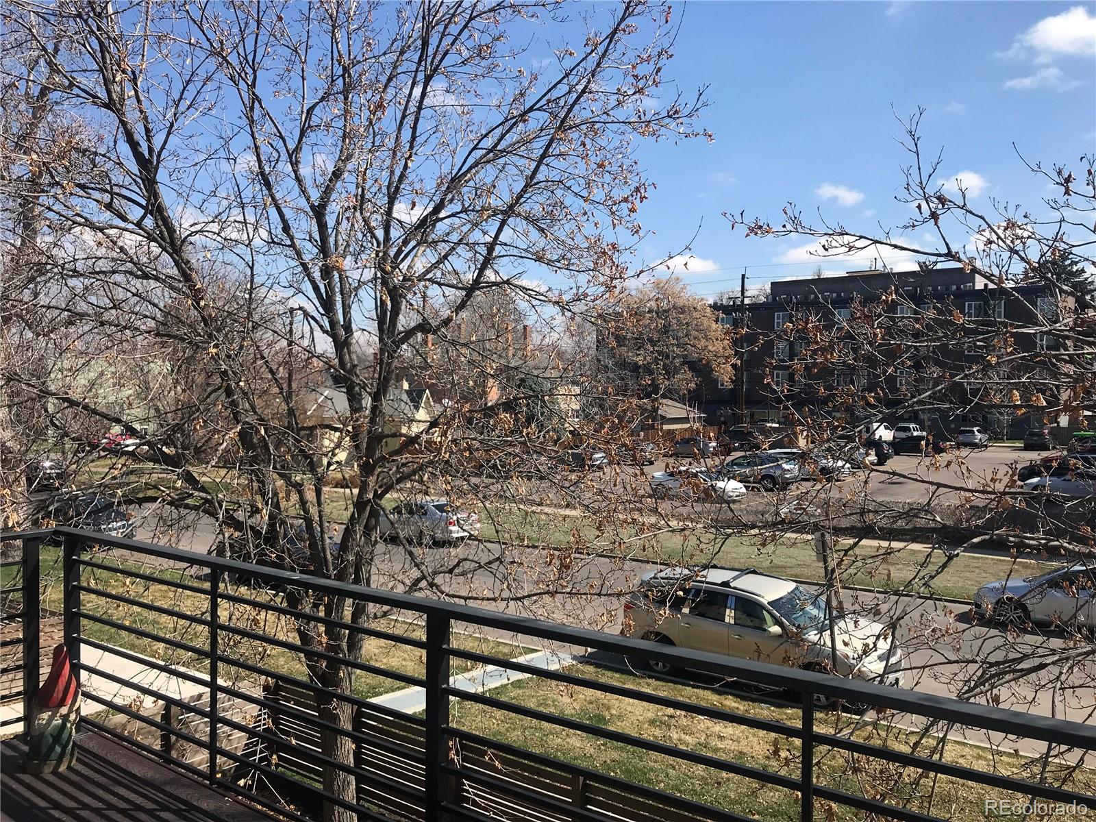 1883 Vine Street Unit: 101