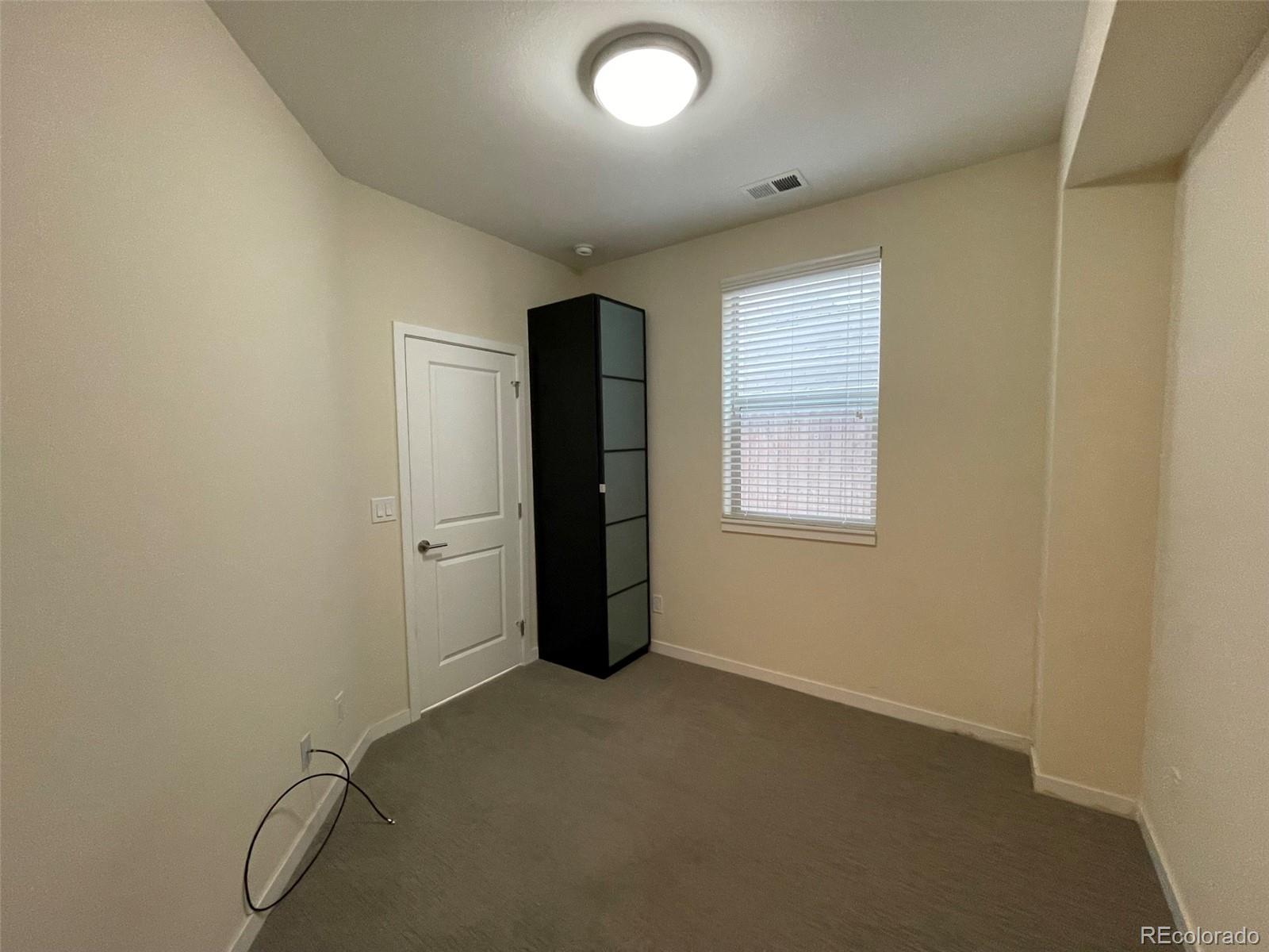 1883 Vine Street Unit: 101