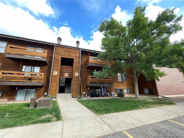 337 Wright Street Unit: 202
