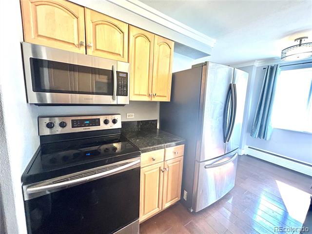 1035 Colorado Boulevard Unit: 405