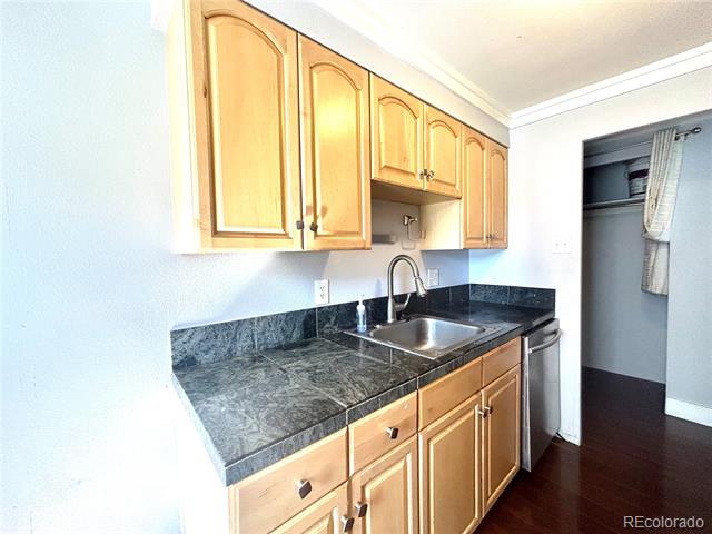 1035 Colorado Boulevard Unit: 405