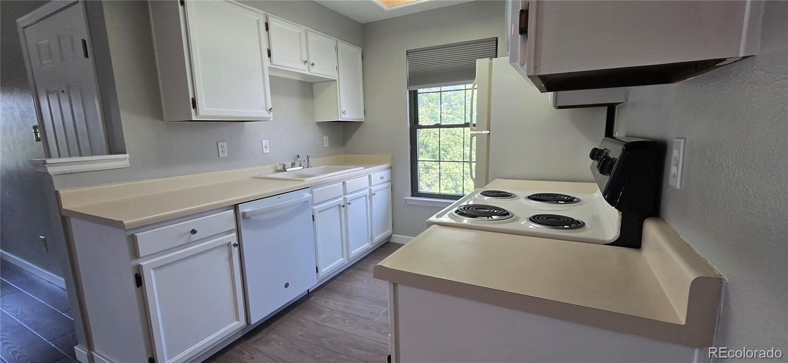 4165 E 119th Place Unit: F