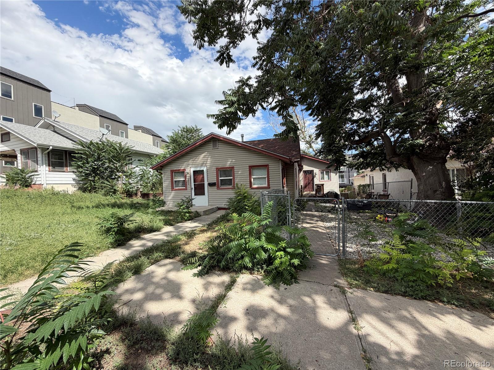 1266 Osceola Street