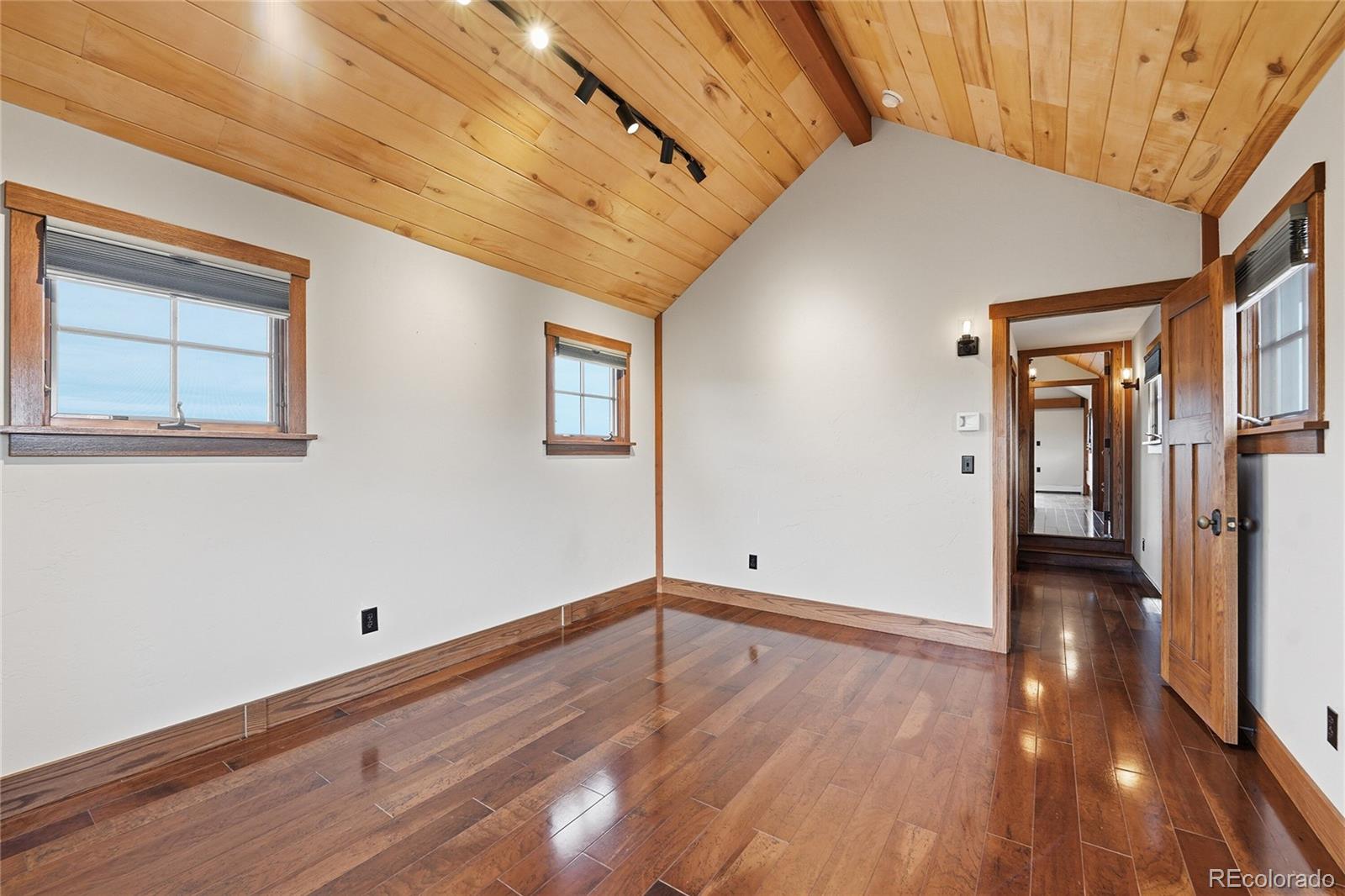 5400 Tall Horse Trail