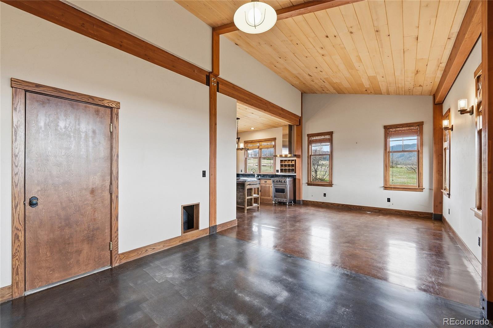 5400 Tall Horse Trail