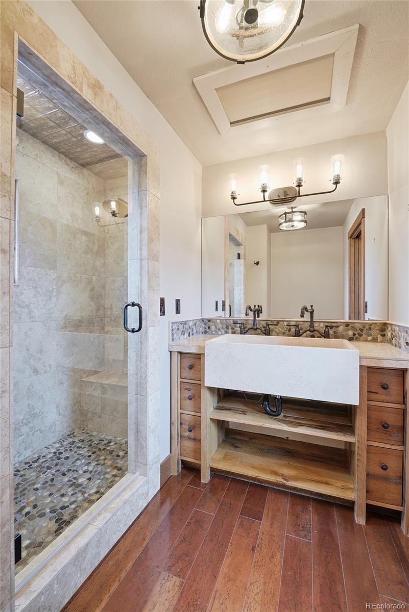 5400 Tall Horse Trail