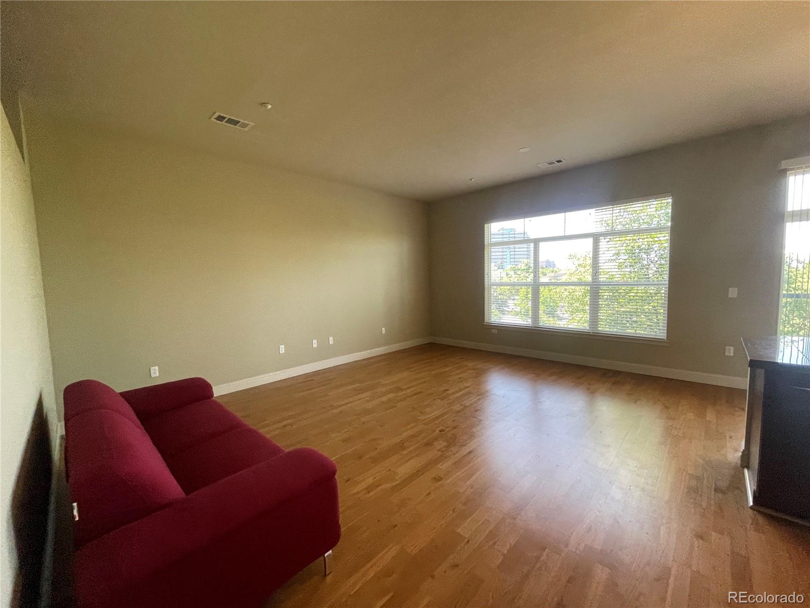 5401 S Park Terrace Avenue Unit: 202C