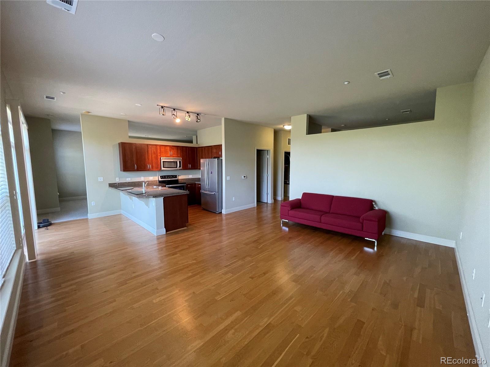 5401 S Park Terrace Avenue Unit: 202C
