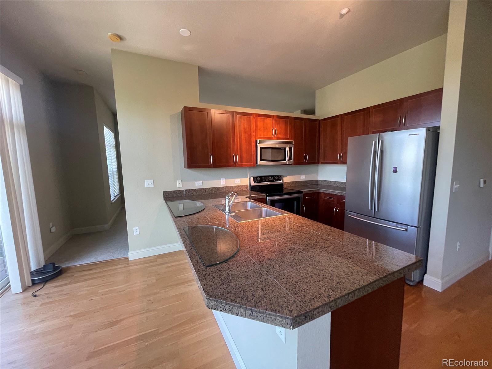5401 S Park Terrace Avenue Unit: 202C