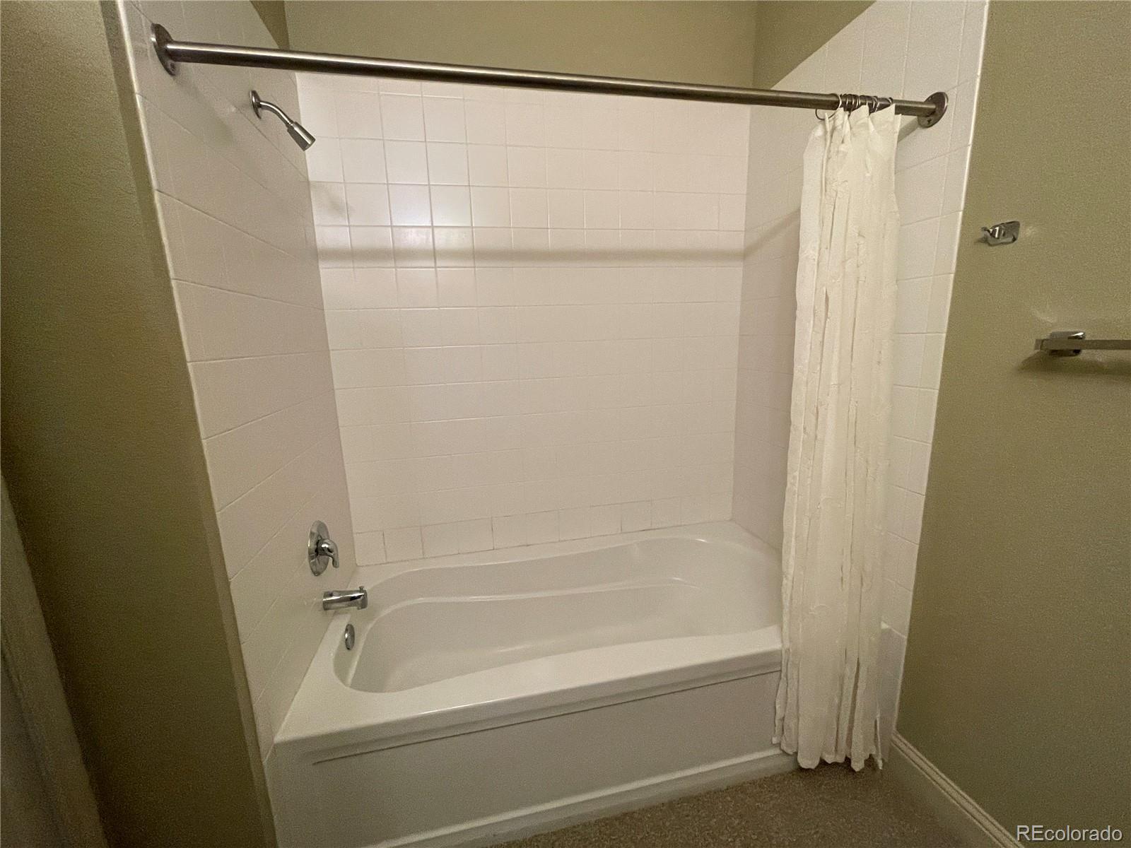 5401 S Park Terrace Avenue Unit: 202C