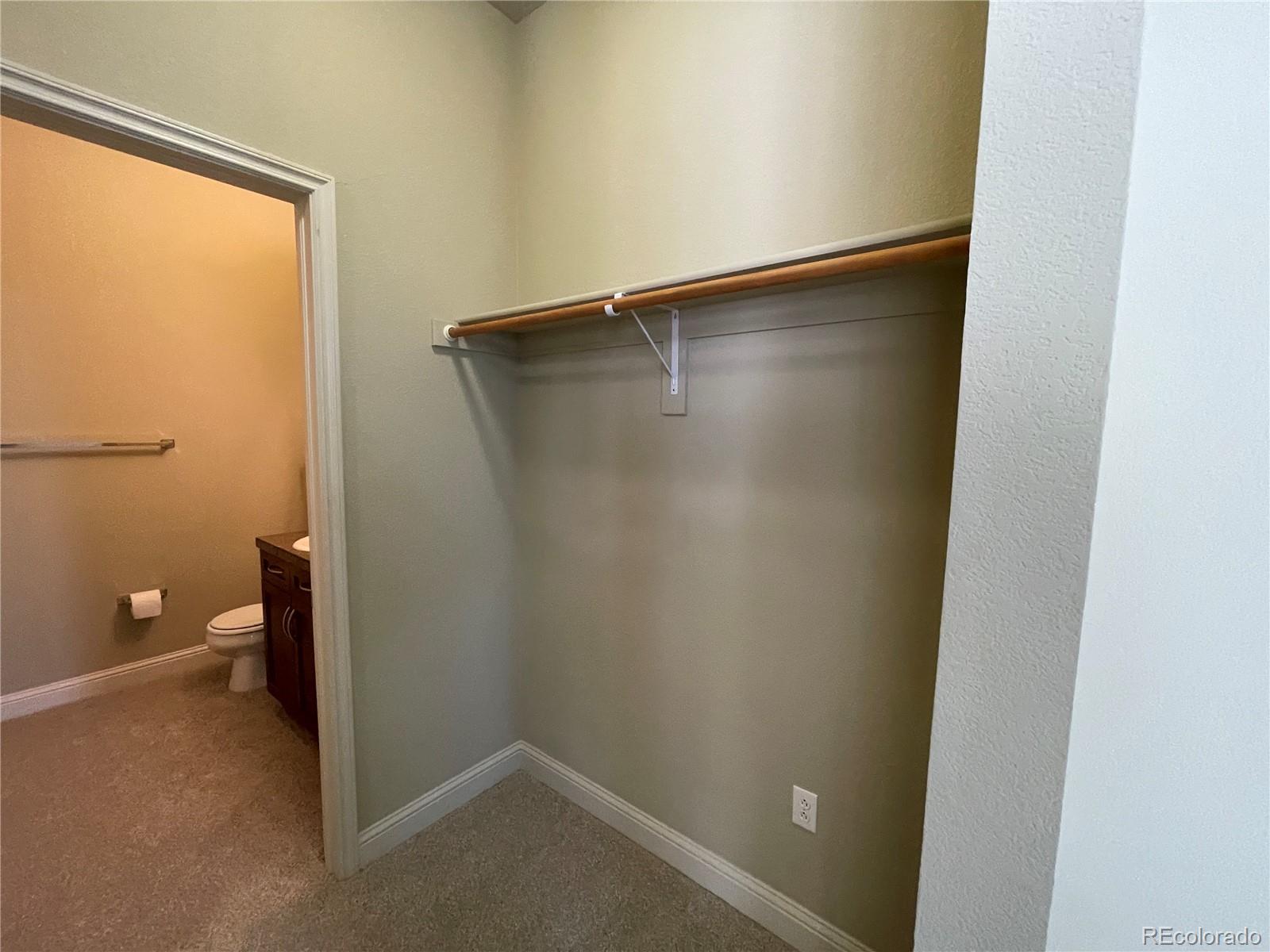 5401 S Park Terrace Avenue Unit: 202C
