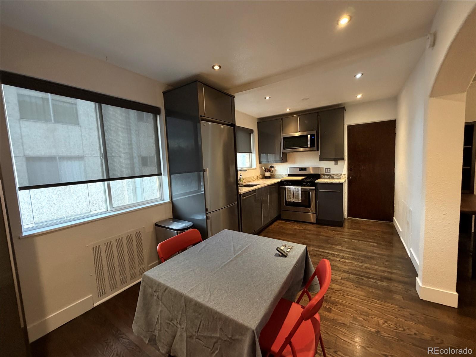 1100 Colorado Boulevard Unit: 306