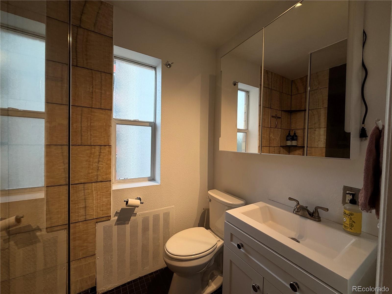 1100 Colorado Boulevard Unit: 306