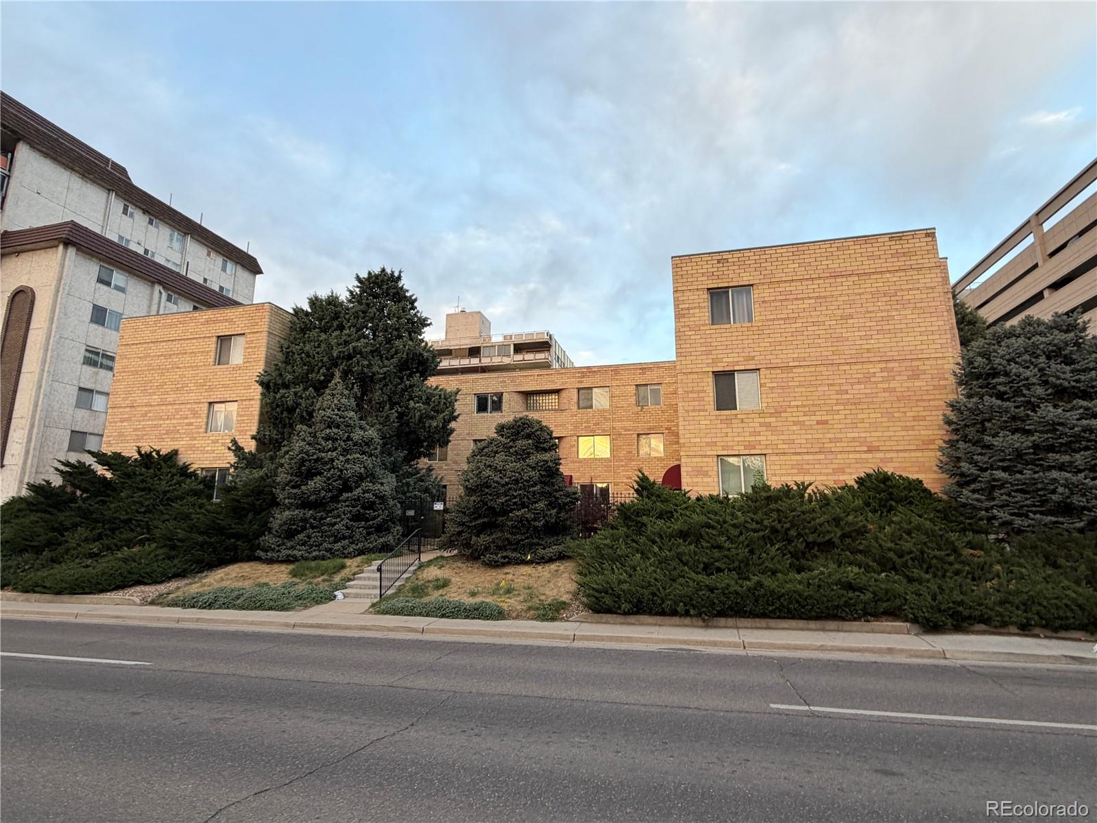 1100 Colorado Boulevard Unit: 306